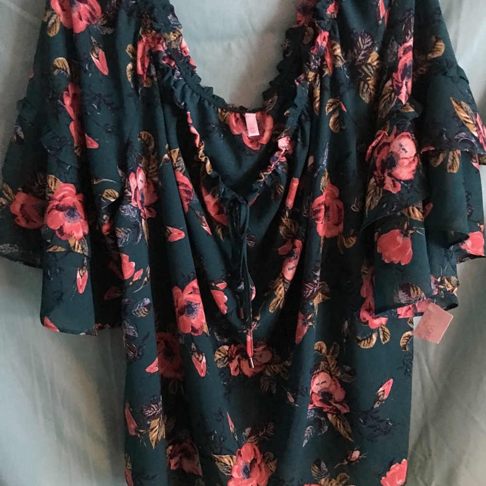 Floral green top/off the shoulder